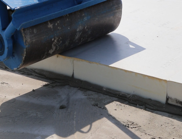 이론을 방수 처리하는 피부형을 달성합니다